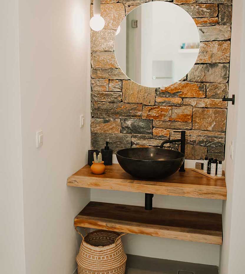 Το μπάνιο του Villa Aelia