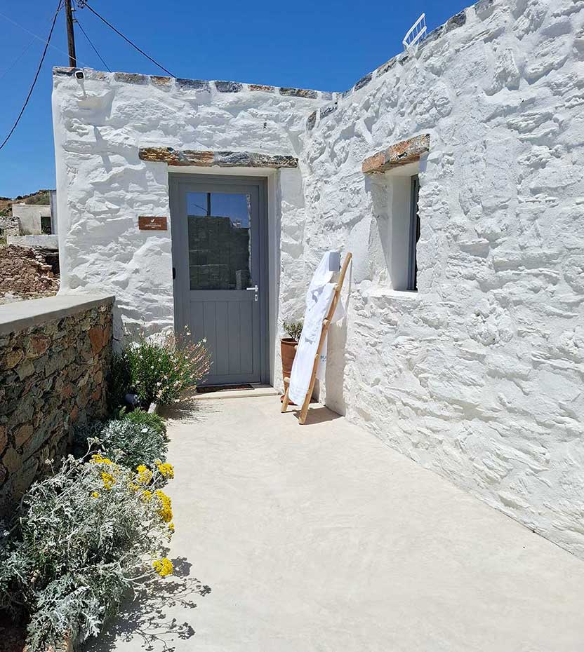 Η είσοδος του Villa Afrodite